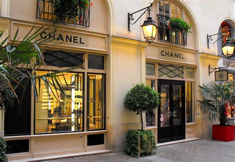 chanel paris outlet|chanel boutique in paris.